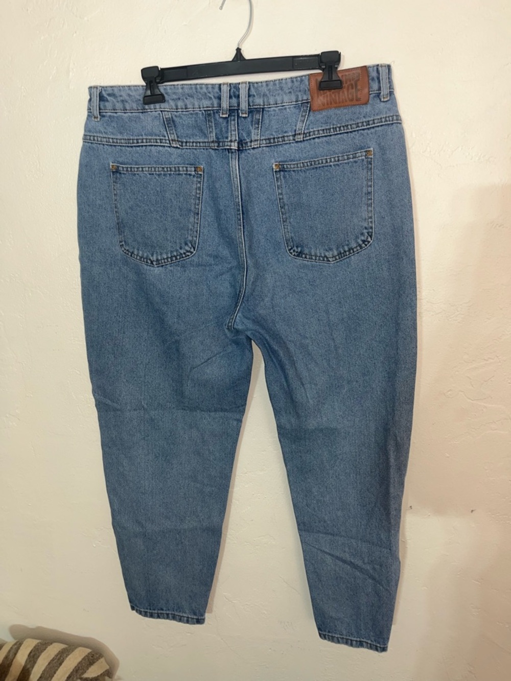 Reclaimed Vintage Women’s High Rise Taper Denim Jeans Ankle Crop Mom Hi Waisted